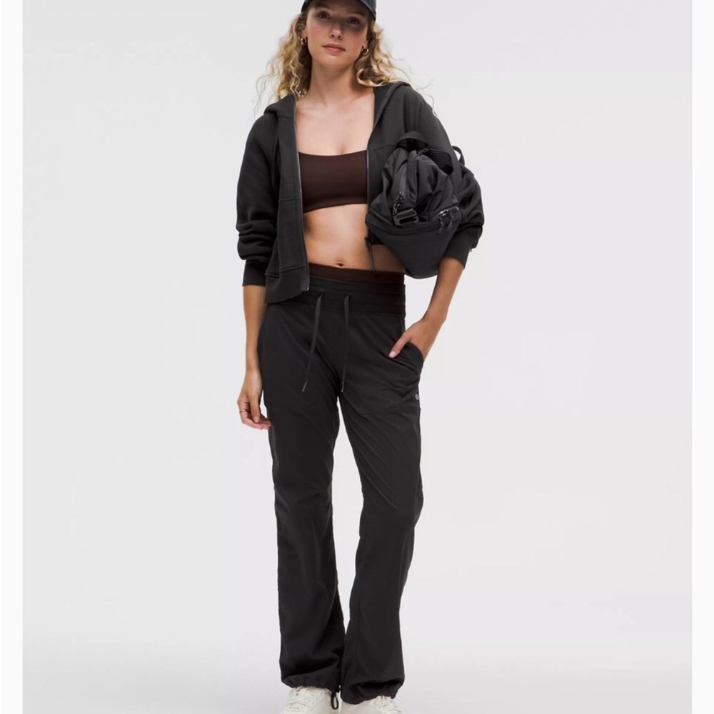 🌼LULULEMO🍋N Dance Studio Mid-Rise Pant 31” Full Lenght, size 4